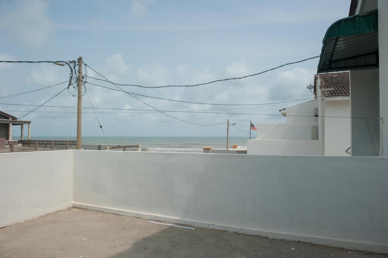 קואלה טרנגאנו Ibai Beach Guesthouse מראה חיצוני תמונה